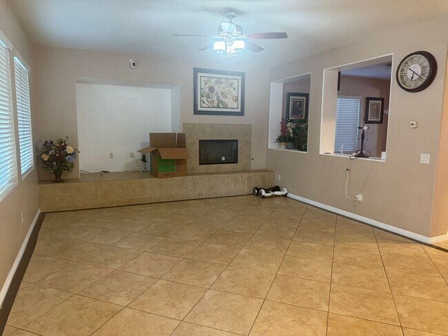 Foto del edificio - 12951 Susanville St