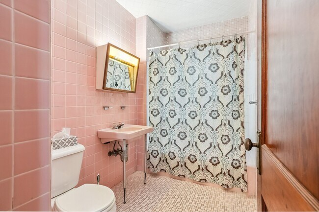 Foto del edificio - 14 Hurlcroft Ave