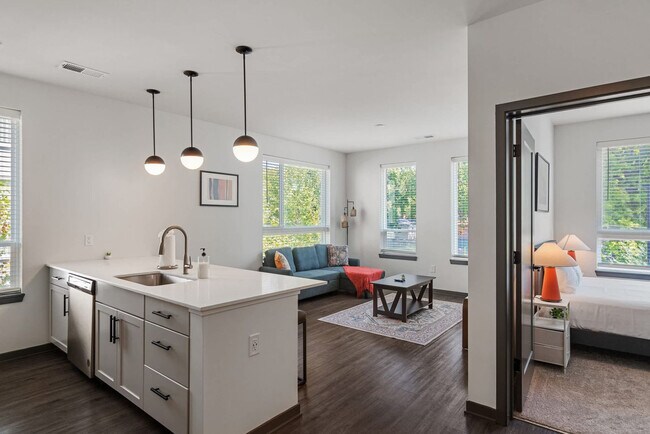 Foto del edificio - 6160 N Rural St