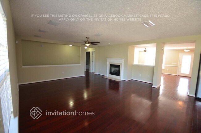 Foto del edificio - 2559 Britney Lakes Ln