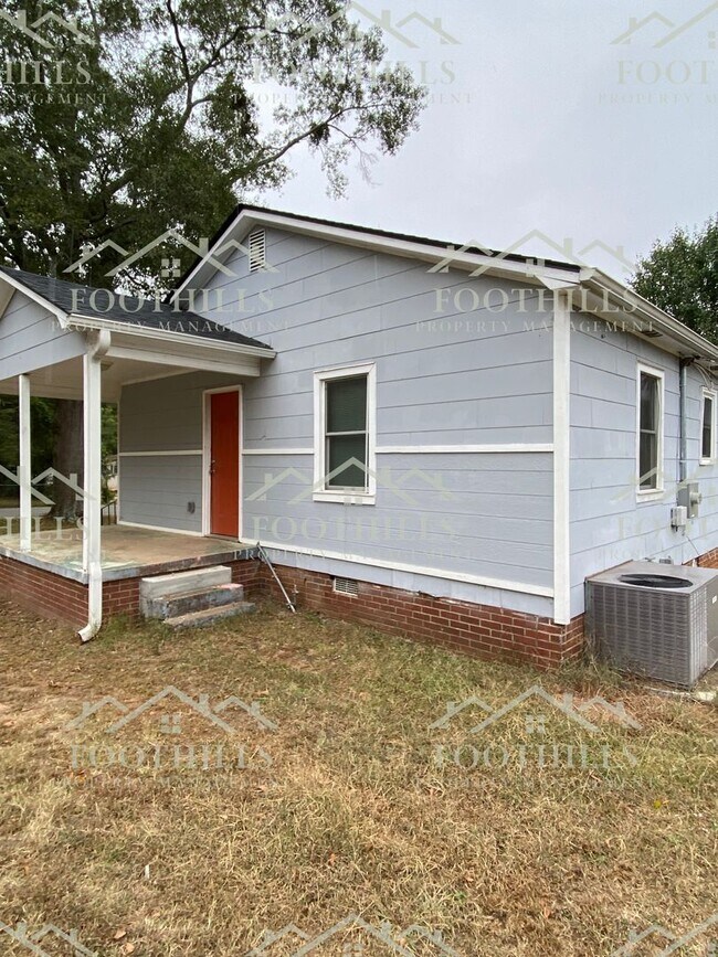 Foto del edificio - Quaint 2 bedroom, 1 bathroom single-family...