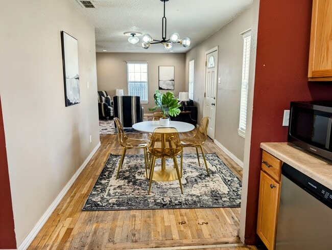 Building Photo - 109 State Ave