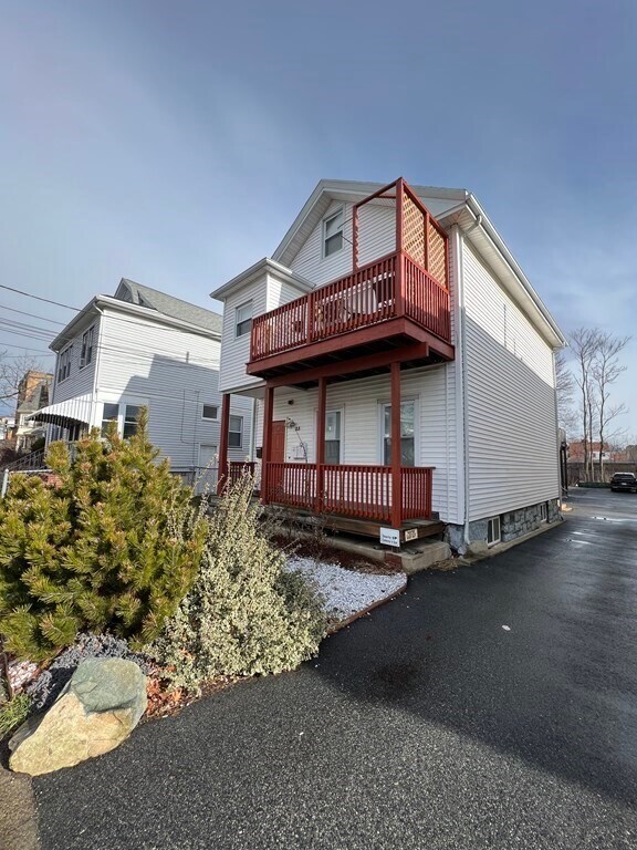 35 Lincoln St Unit 4, Malden, MA 02148 Room for Rent in Malden, MA