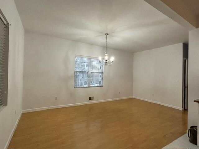 Building Photo - 136 W 11th St