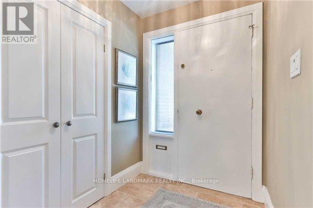 Photo du bâtiment - 318 Betty Ann Dr