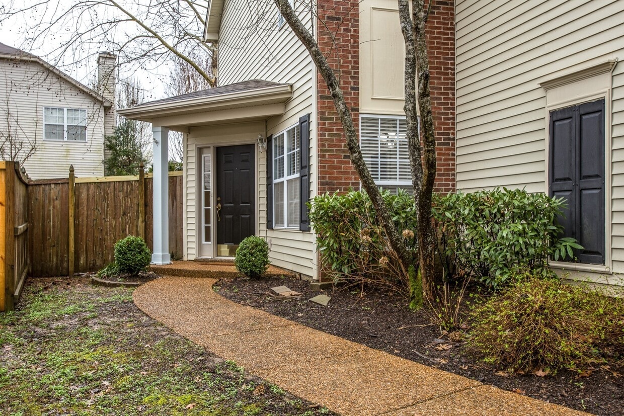 Primary Photo - 7027 Penbrook Dr