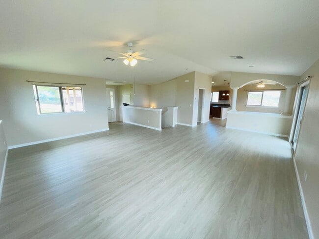 Photo - Kahiwelo at Makakilo 3 bedroom home for rent