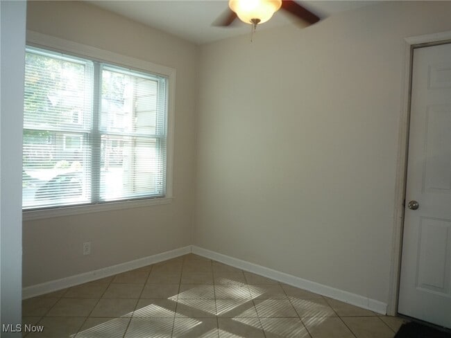 Foto del edificio - 2827 Norwood St