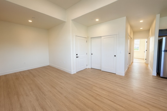 Building Photo - Brand-New 2BR: $1,200 Move-In Credit!