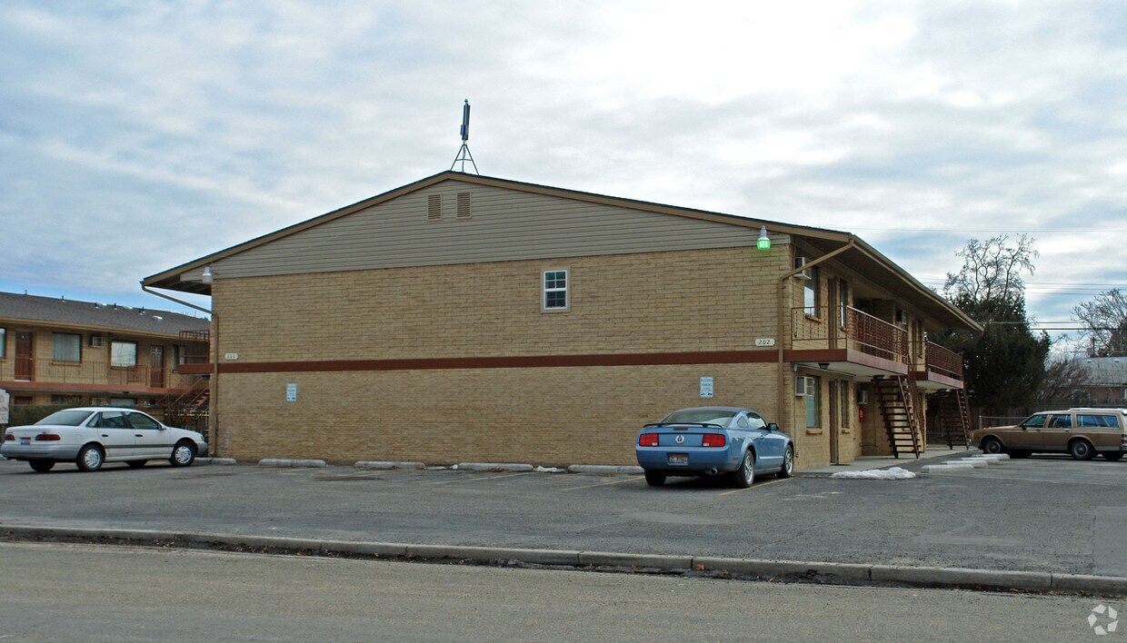 Building Photo - Indian Creek