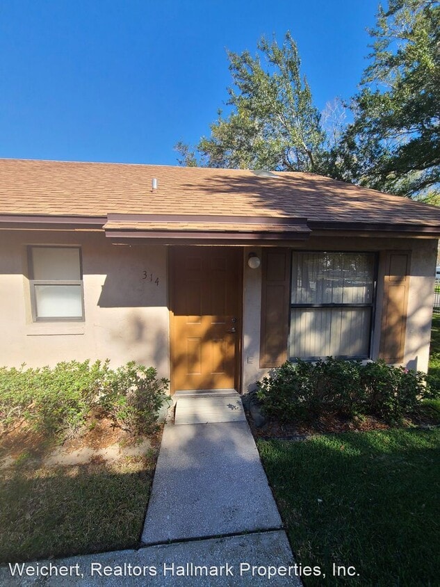 Primary Photo - 2 br, 2 bath House - 314 Douglas Way #90