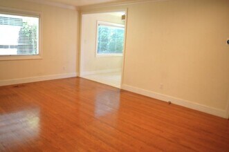 Building Photo - 38 Forbes Ave