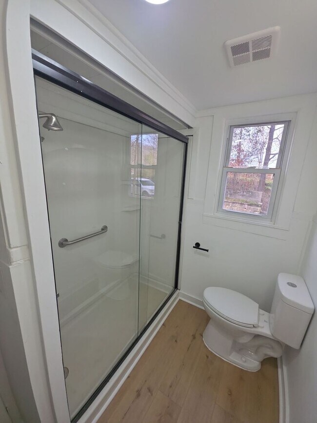 Foto del edificio - 2517 Cherry Creek Rd