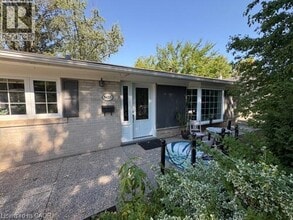 Building Photo - 5433 Spruce Ave
