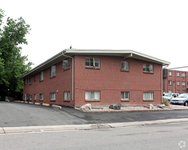 Building Photo - Elati Park Apartments