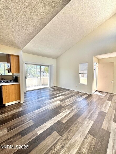 Building Photo - 2519 Sunny Slope Dr