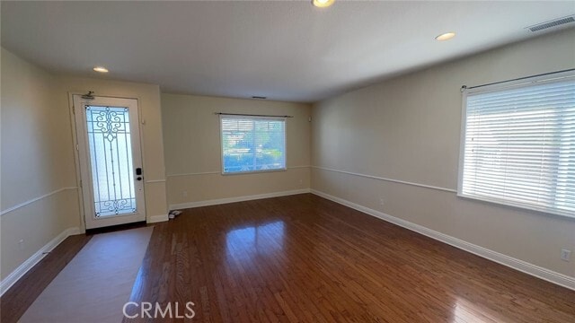 Building Photo - 38265 Birch Ct