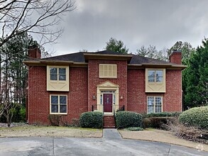Building Photo - 8878 Carroll Manor Dr