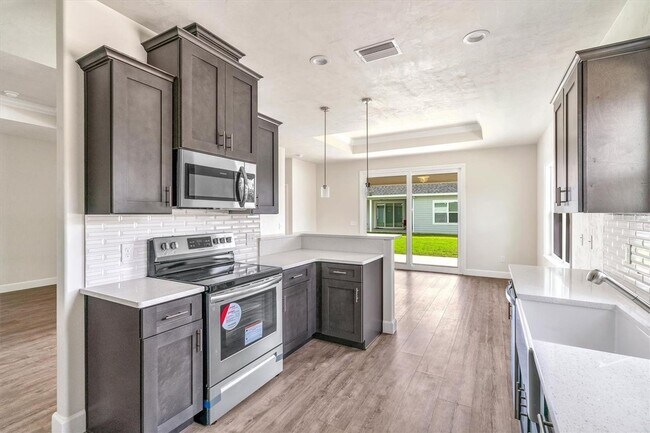 Building Photo - New Construction in Grand Oaks!
