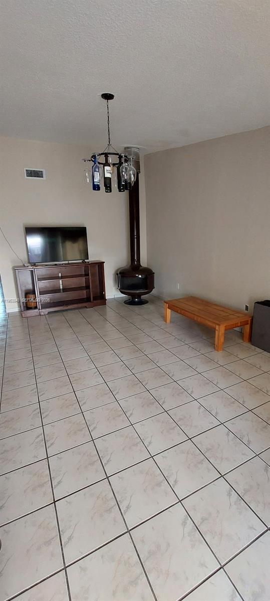 Foto del edificio - 19525 Cypress Ct E