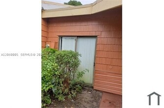 Building Photo - 2428 NW 55th Terrace