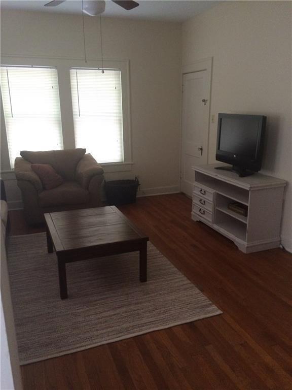 Building Photo - 707 Graham Pl