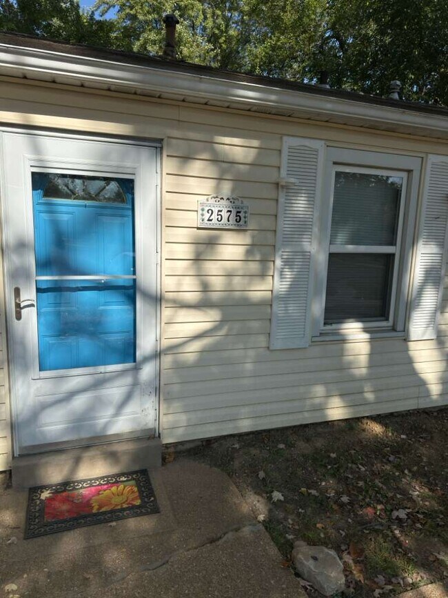 Foto del edificio - 2575 Hawthorne Manor Dr