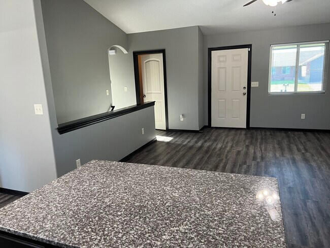 Building Photo - 12519 E Casa Bella St