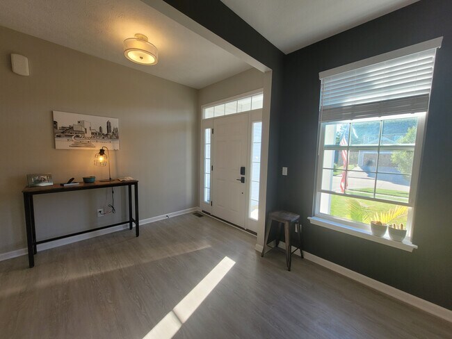 Foyer from office - 823 Bearing Ct