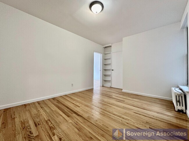 Foto del edificio - 401 E 68th St