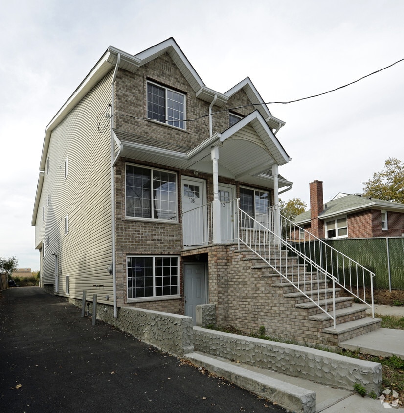 106 Willowbrook Rd, Staten Island, NY 10302 Apartments in Staten