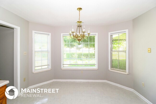 Building Photo - 498 W Tipton Lake Cir