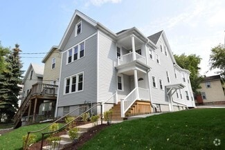 Building Photo - 1744 Arlington N Pl