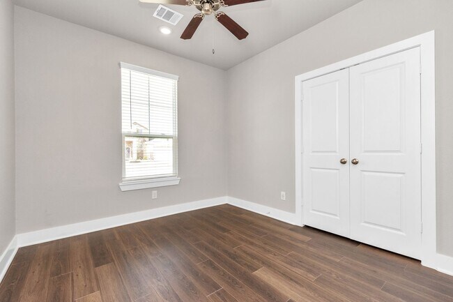 Photo - Welcome to the Sycamore – Style, Space & Simplicity All in One House