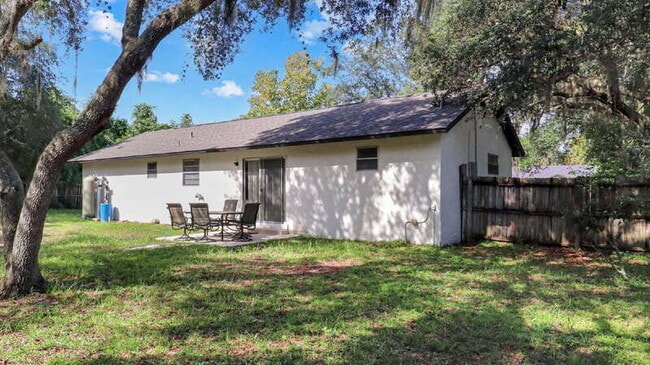 Building Photo - 2963 Moore Dr