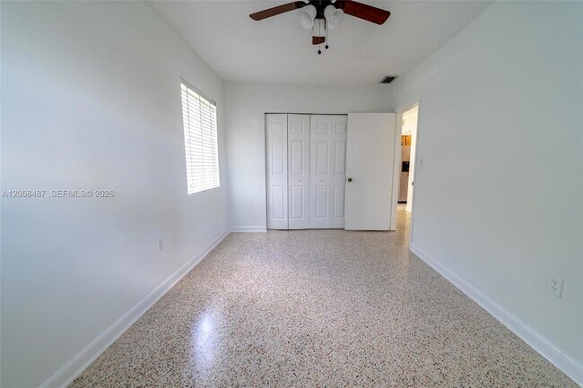 Building Photo - 4361 SW 97th Ct