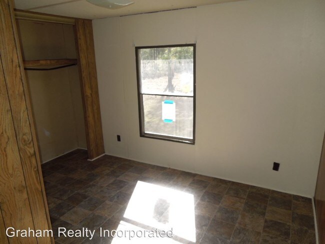 Foto del edificio - 1412 Wells Rd