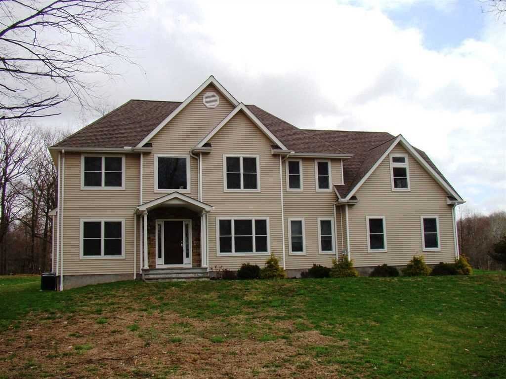 20 Caligiuri Ct, Lagrangeville, NY 12540 House Rental in