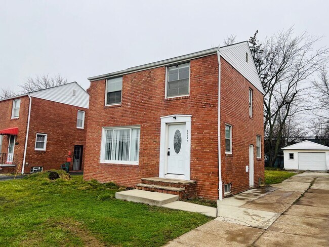 Building Photo - 20107 Libby Rd