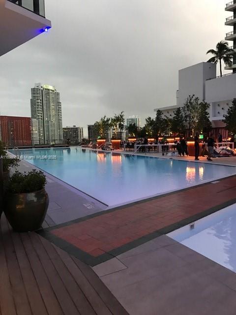 Foto del edificio - 1300 S Miami Ave