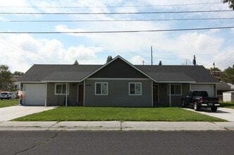 Building Photo - 1506 N Mary St
