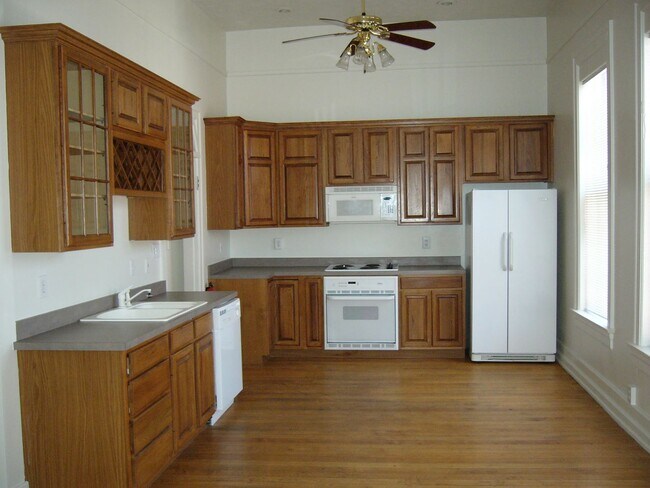 Building Photo - Vance - Residential