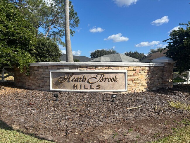 Foto del edificio - Beautiful home in Health Brook Hills