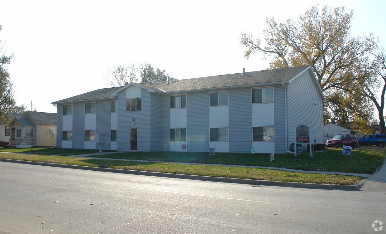 Thomas Rentals Apartments in Council Bluffs, IA
