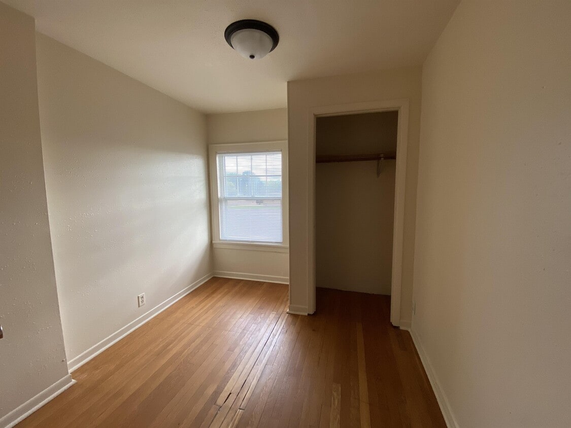 711 S Dewey St, Eau Claire, WI 54701 House Rental in Eau Claire, WI