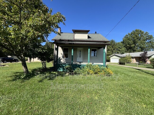 Building Photo - 9252 Mink St SW