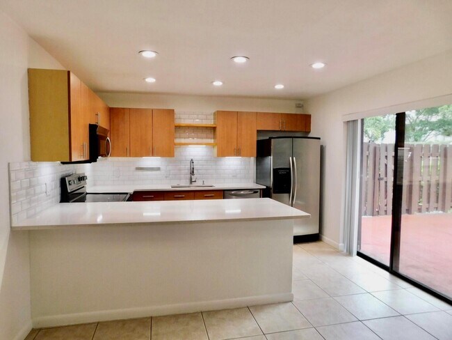 Building Photo - 4155 Turnberry Cir