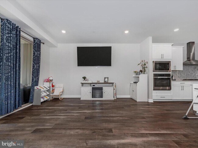 Foto del edificio - 11115 Hazelnut Ln