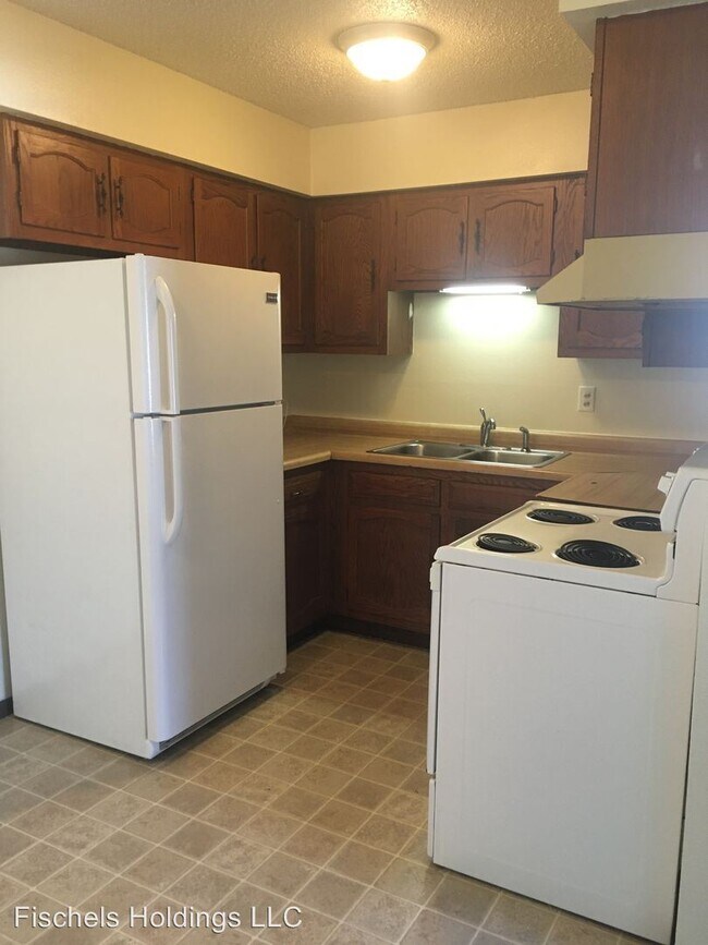 Building Photo - 233 Brookeridge Dr