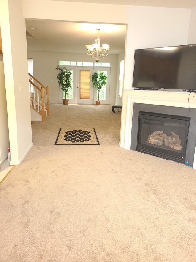 Foto del edificio - 2340 Huntington Station Ct